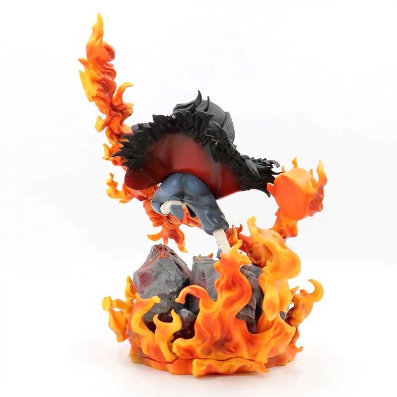 Figurine Itachi 25 cm Royaume Manga
