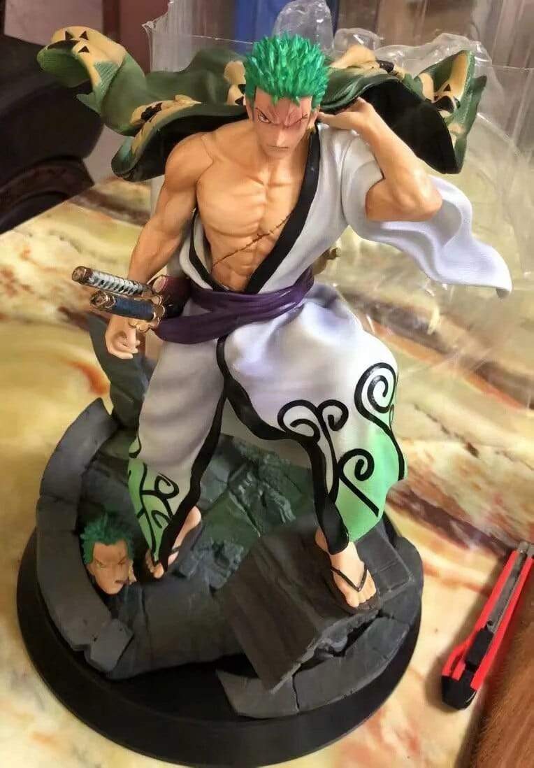 Zoro Figurine Wano Royaume Manga