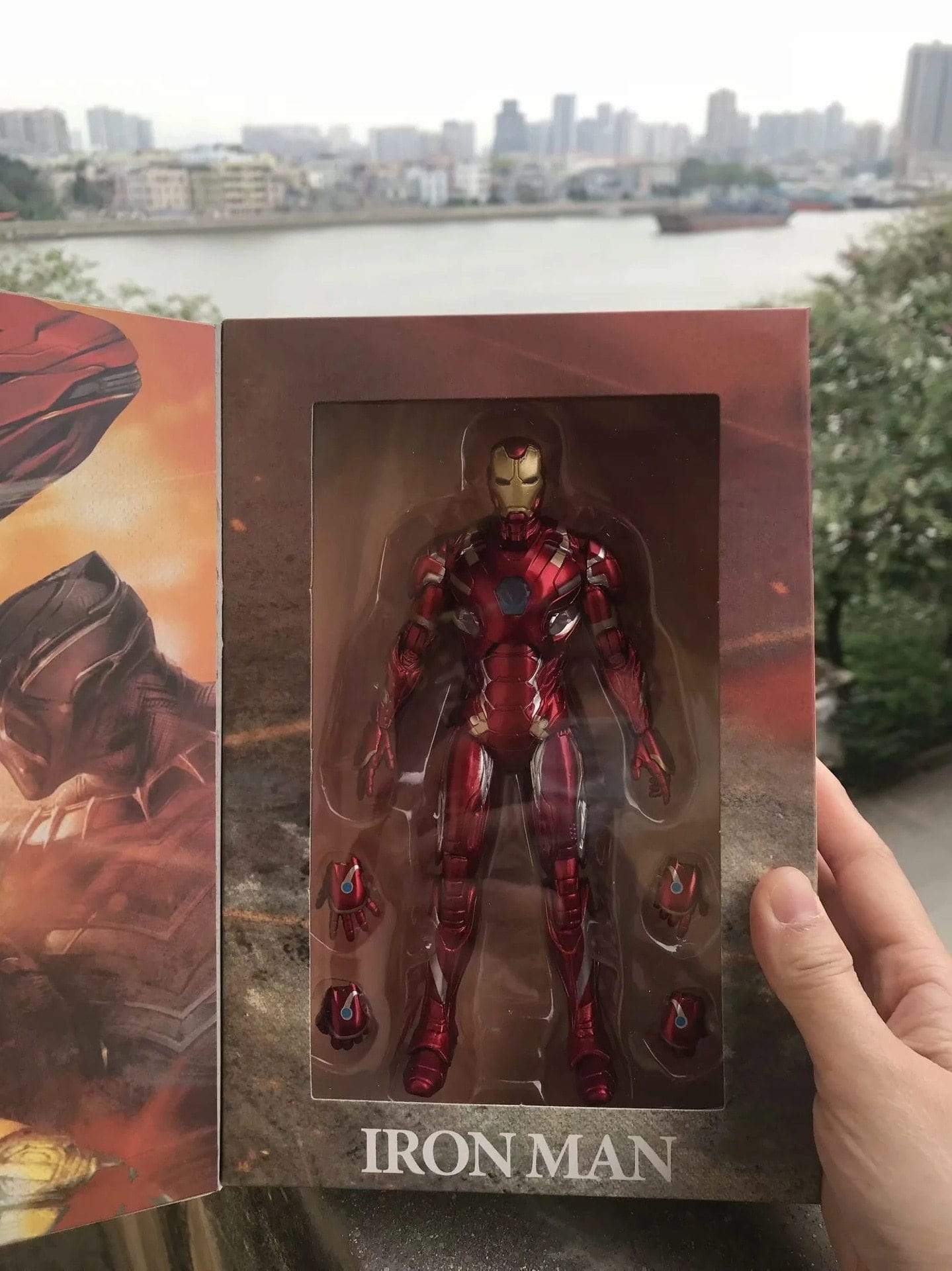 Figurine Iron Man 15 cm Royaume Manga