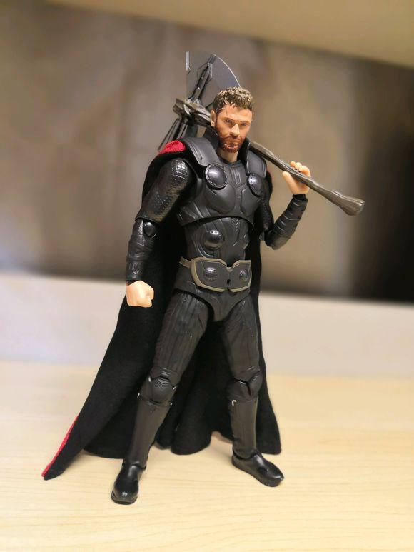 Thor Avengers Figurine Royaume Manga